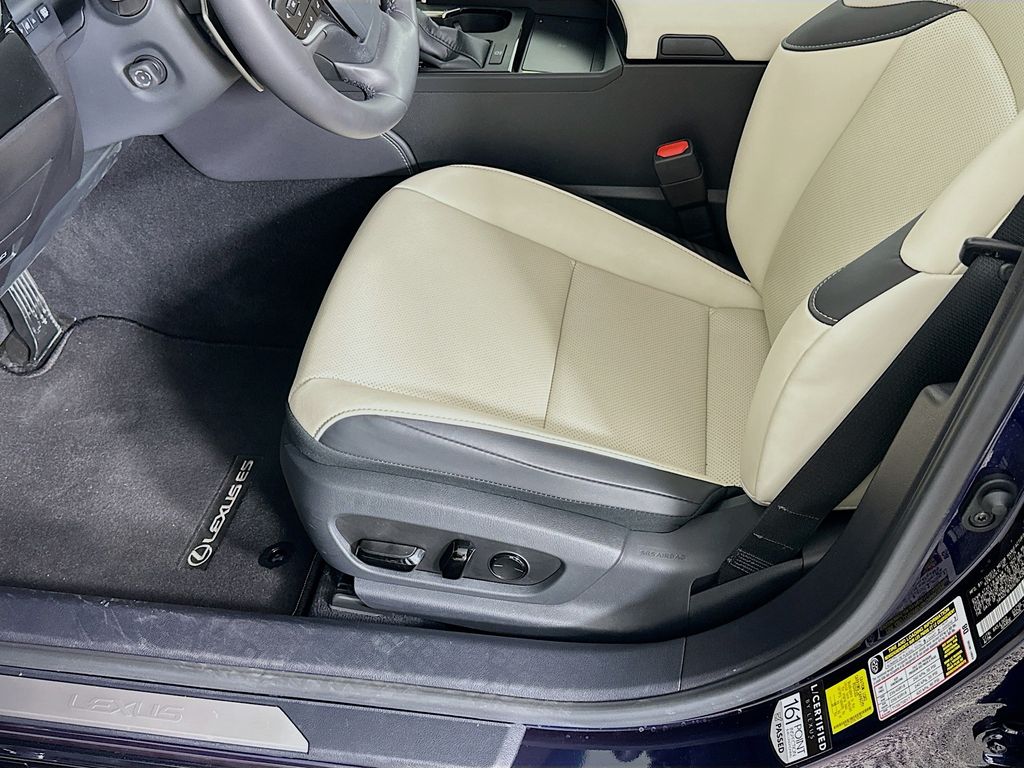 2025 Lexus ES 350 20