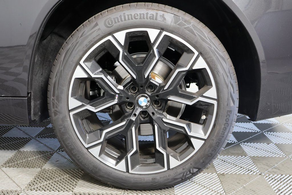 Thumbnail: 2026 BMW X3 - 10