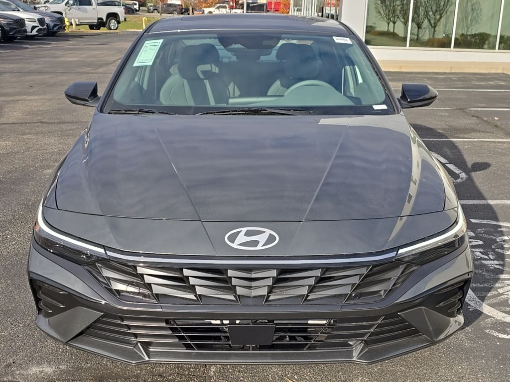 Thumbnail: 2026 Hyundai Elantra - 3