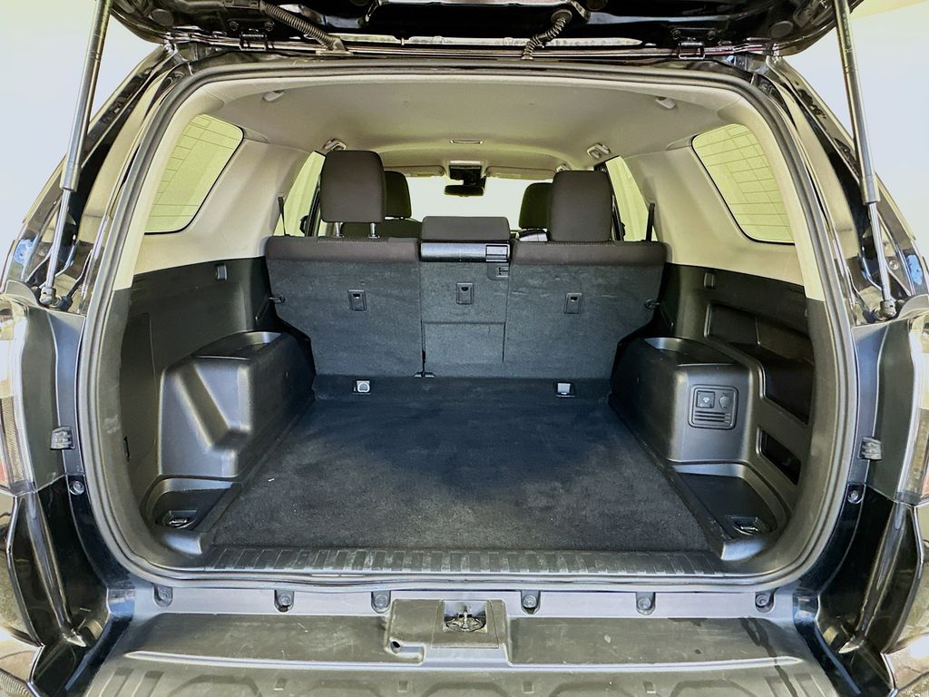 Thumbnail: 2024 Toyota 4Runner - 25