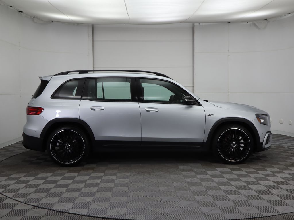 Thumbnail: 2025 Mercedes-Benz GLB - 4