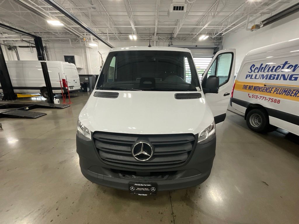 New 2026 White Mercedes-Benz  image 10