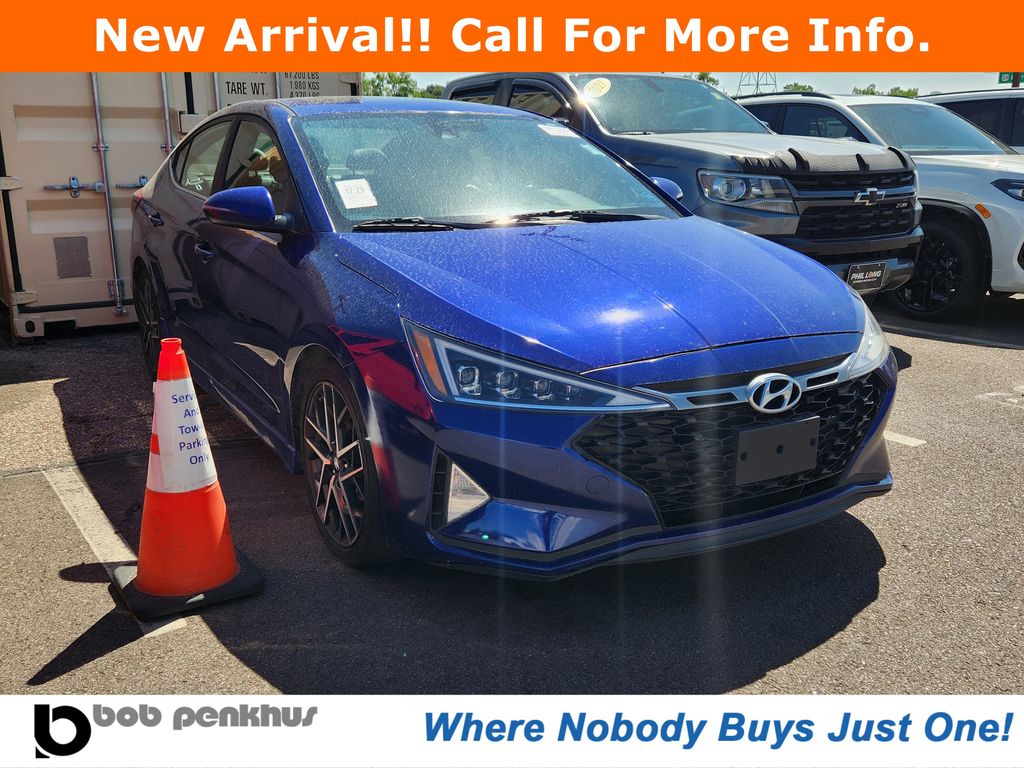 2020 Hyundai Elantra Sport