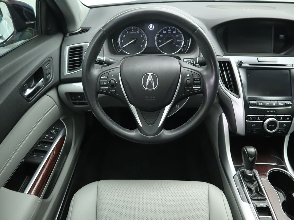 2017 Acura TLX Base 10