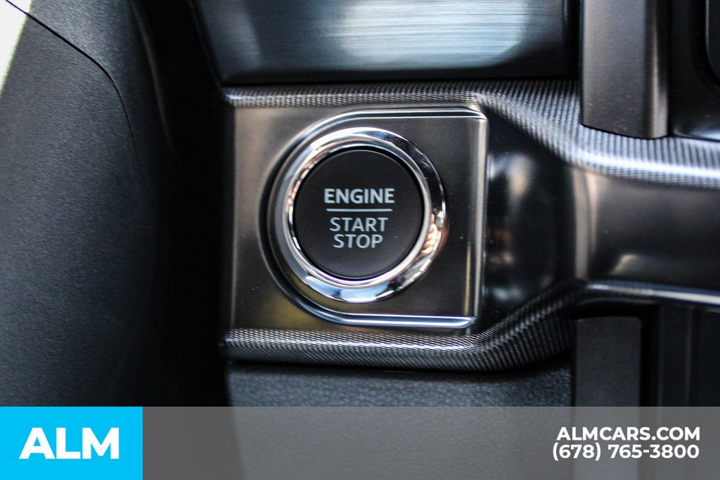 Used 2026 Black Ford Lariat image 27