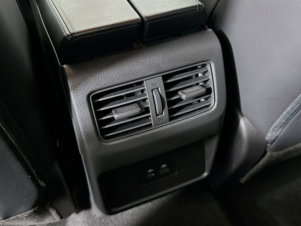 2023 Nissan Rogue SV 25