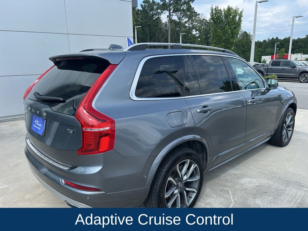 2019 Volvo XC90 T6 Momentum