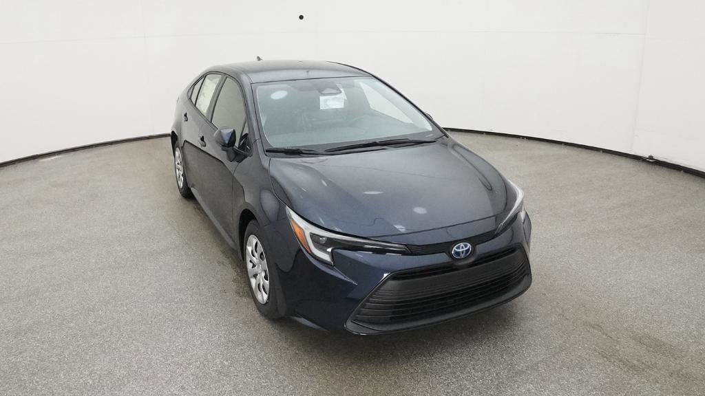 2025 Toyota Corolla LE 21