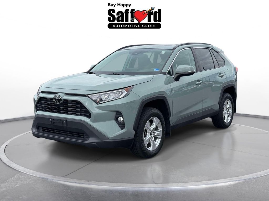 2020 Toyota RAV4 XLE