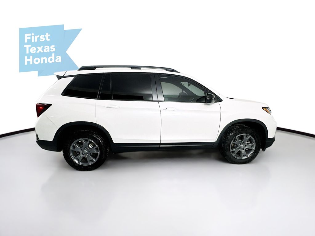 2025 Honda Passport TrailSport photo
