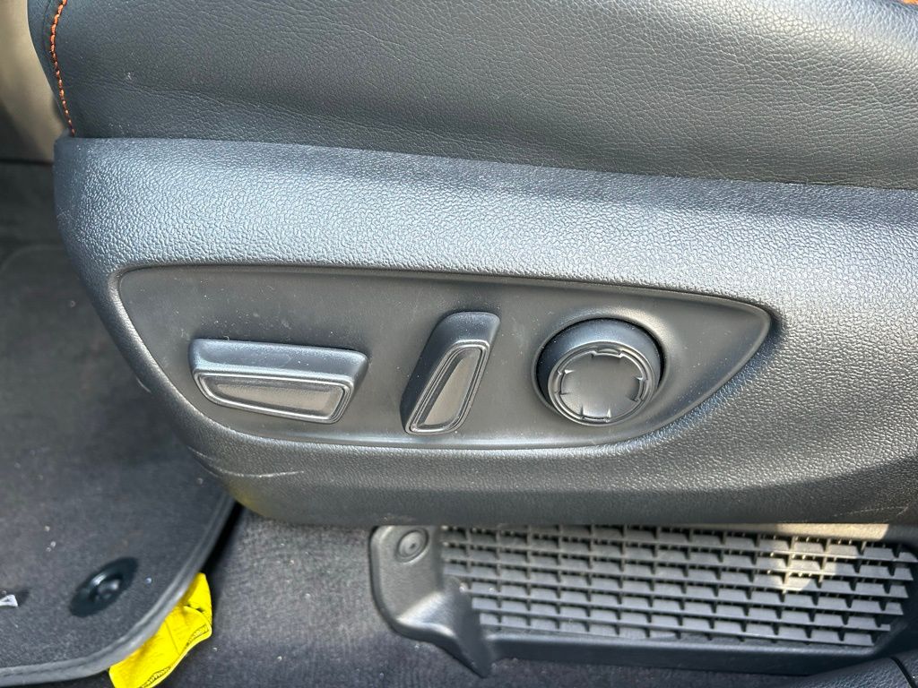 Thumbnail: 2024 Toyota Sienna - 17