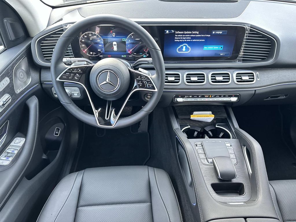 Thumbnail: 2026 Mercedes-Benz GLE - 8