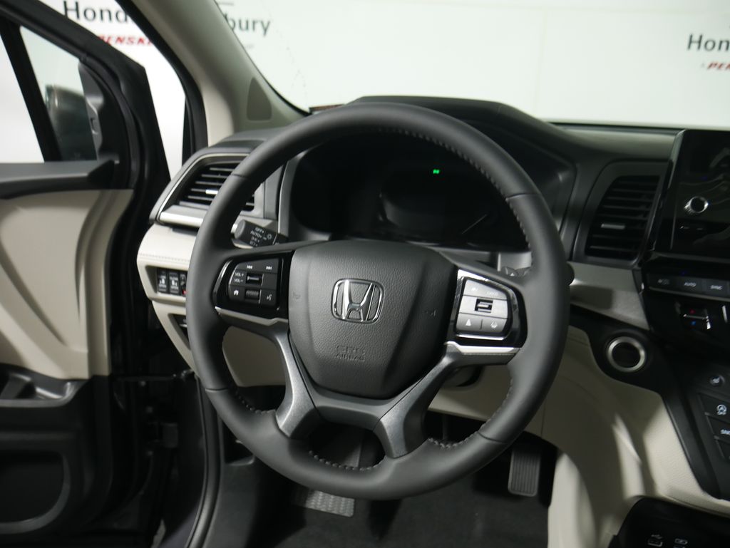 Thumbnail: 2026 Honda Odyssey - 10