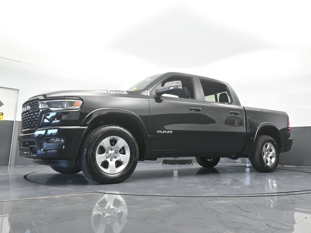 Used 2025 Diamond Black Crystal Pearlcoat Ram Big Horn/Lone Star image 61