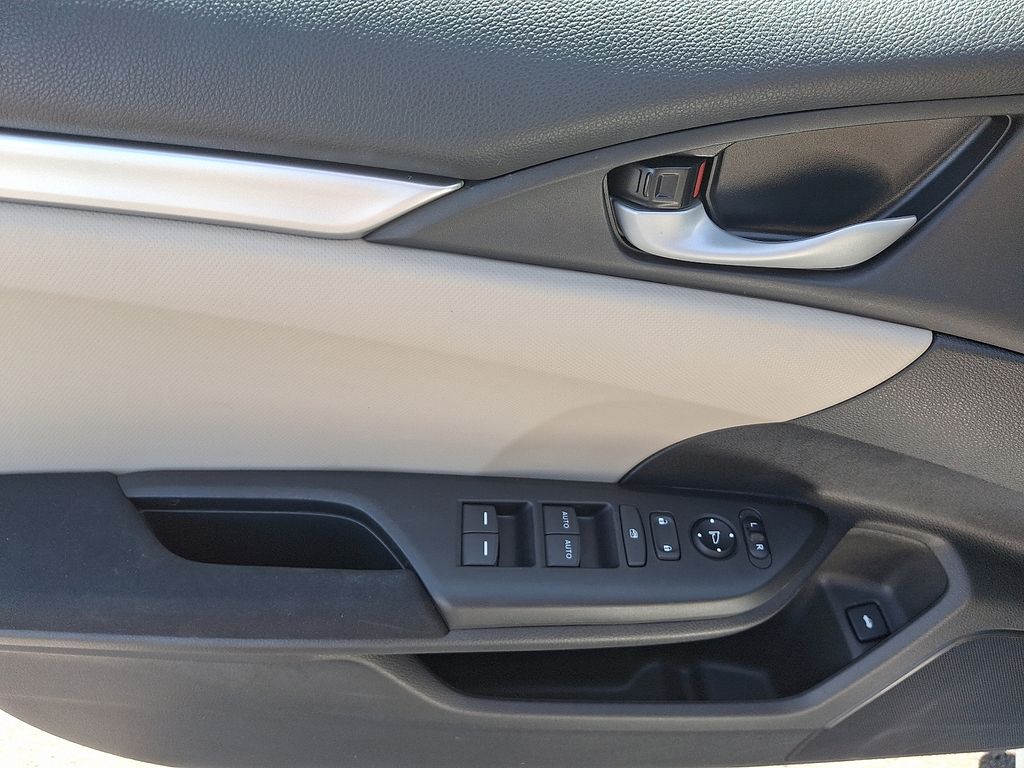 2019 Honda Civic LX 12