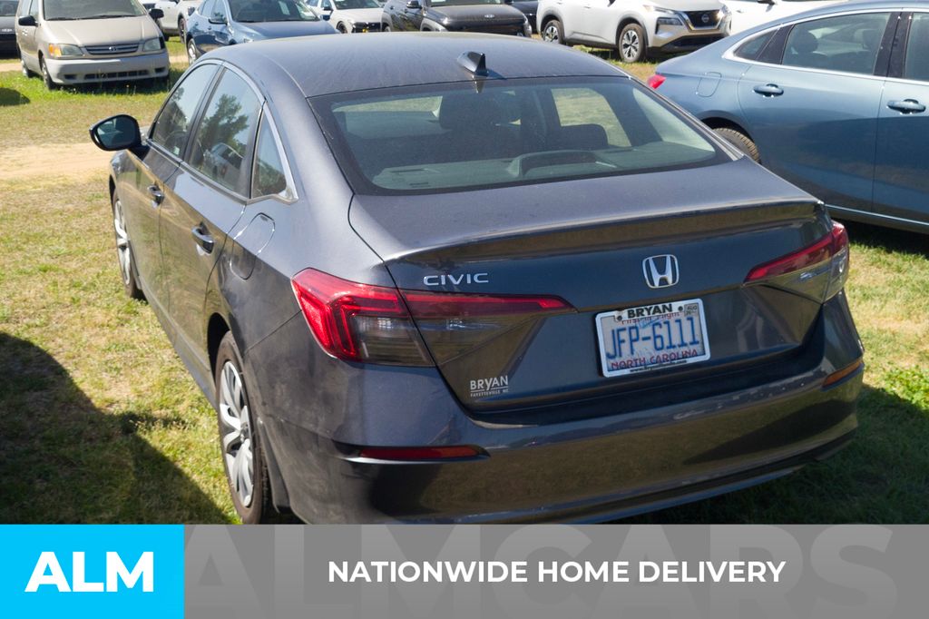 Used 2022 Crystal Black Pearl Honda LX image 4