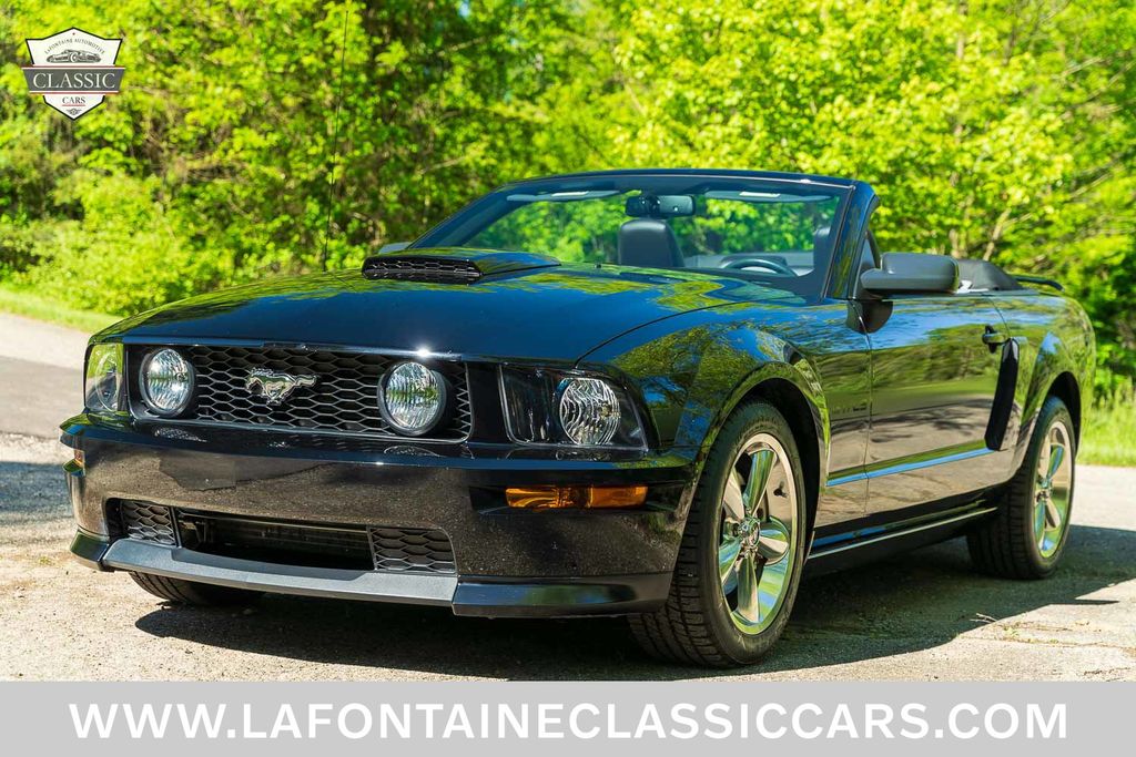 2007 Ford Mustang 259