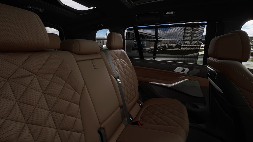 Thumbnail: 2026 BMW X7 - 12