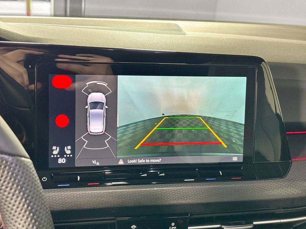 2024 Volkswagen Golf GTI SE