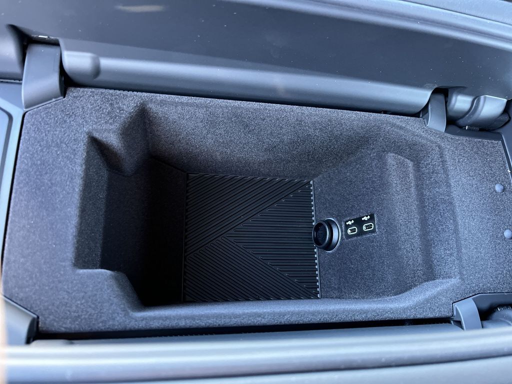 Thumbnail: 2025 BMW 7 Series - 21