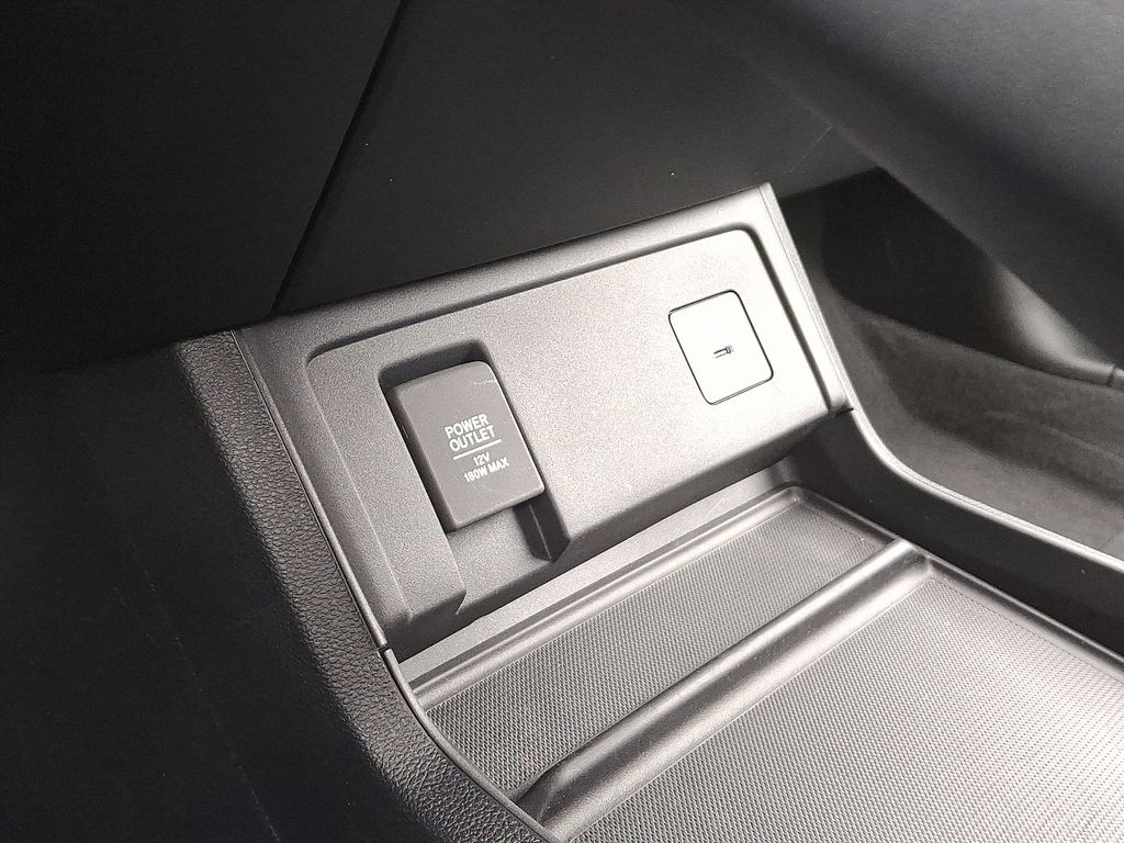 Thumbnail: 2025 Acura RDX - 27