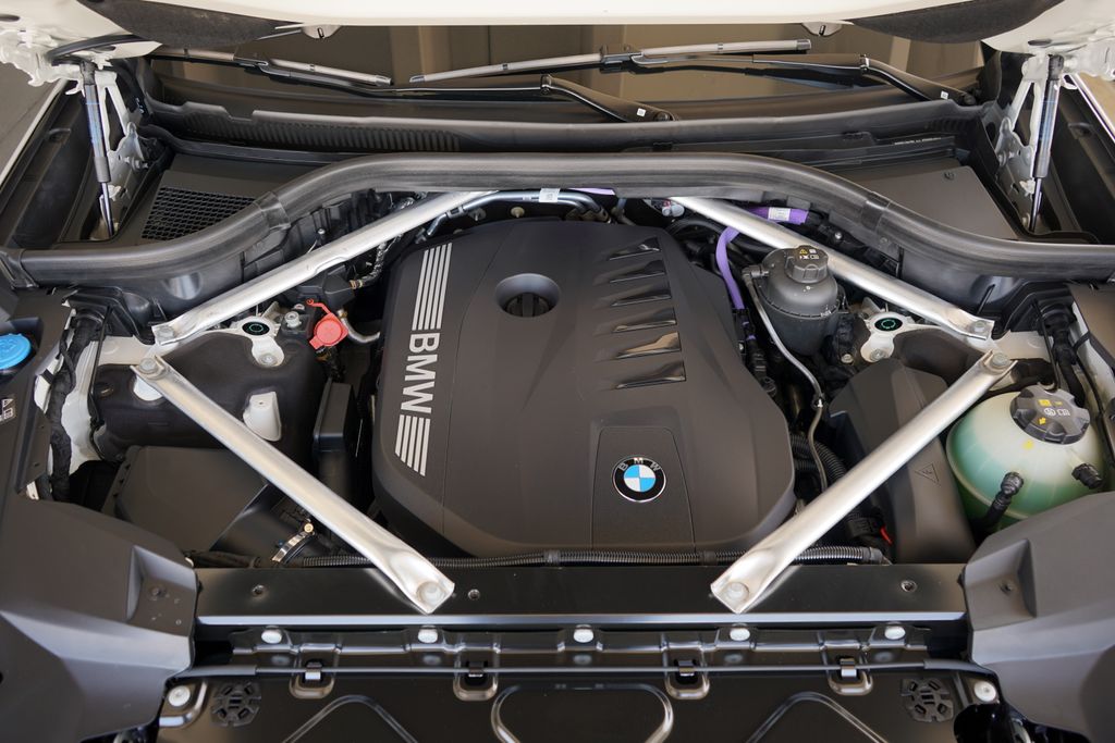 Thumbnail: 2026 BMW X7 - 22