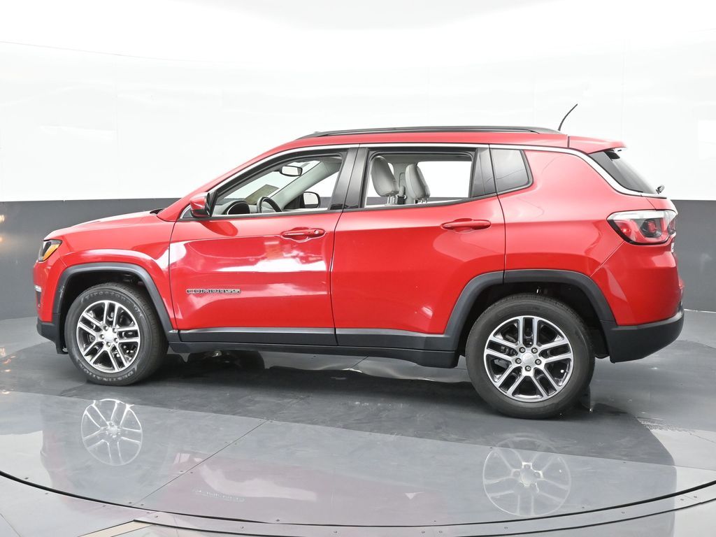 Used 2019 Jeep Compass Sun & Wheel with VIN 3C4NJCBB2KT814918 for sale in Miami, FL