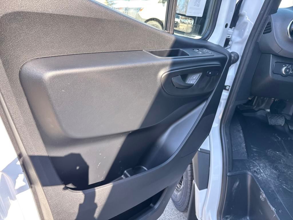 2025 Mercedes-Benz Sprinter 3500 Cargo 170 WB - 9