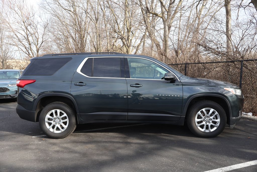 2019 Chevrolet Traverse LT 9