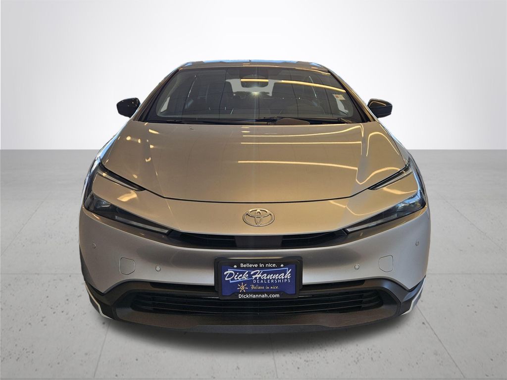 2024 Toyota Prius LE