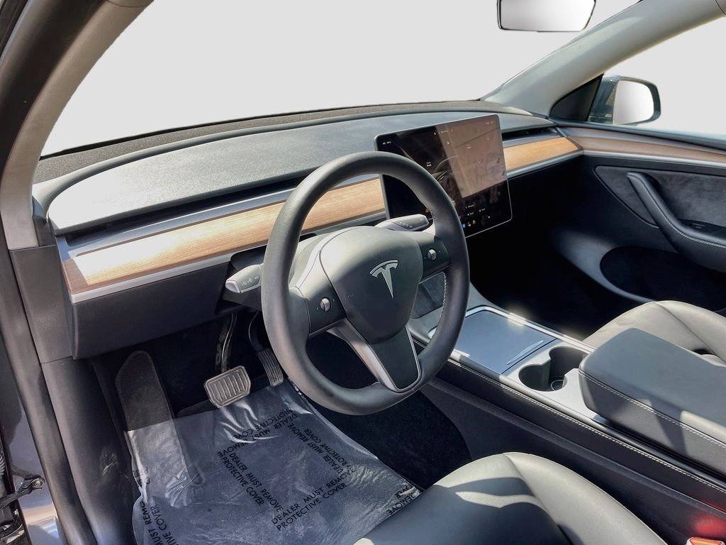 2024 Tesla Model Y Long Range Black at AutoSavvy Houston Northwest