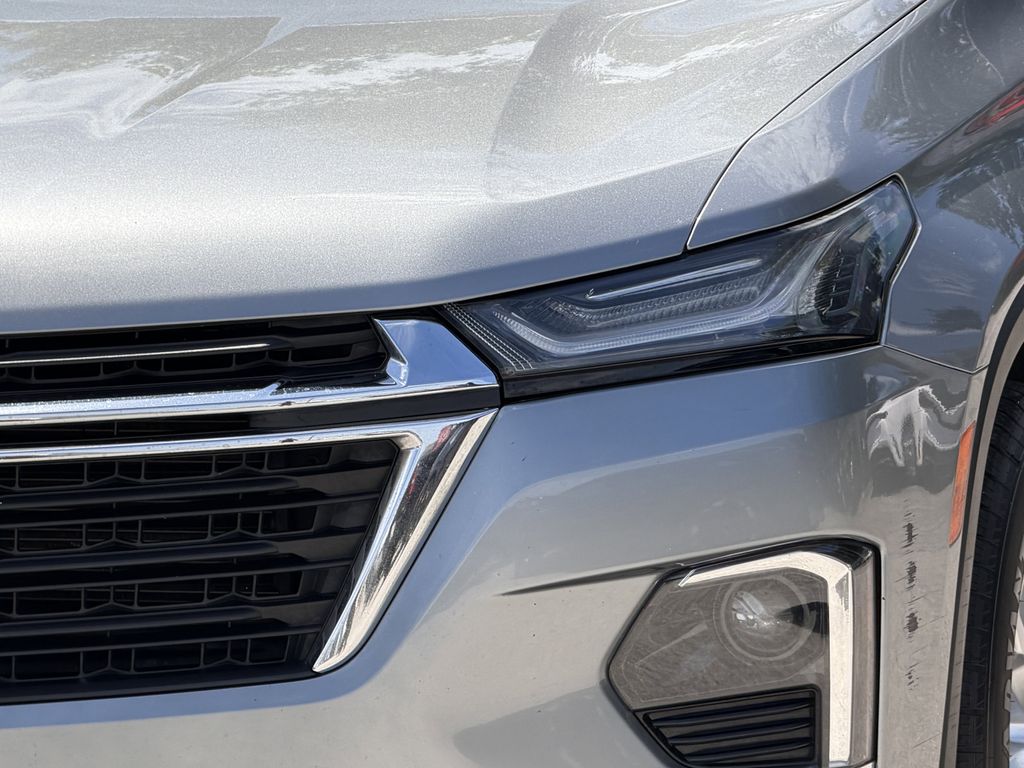 used 2023 Chevrolet Traverse car, priced at $19,991