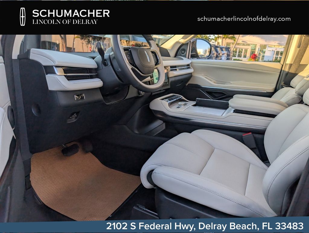 new 2026 Lincoln Navigator car, priced at $87,299