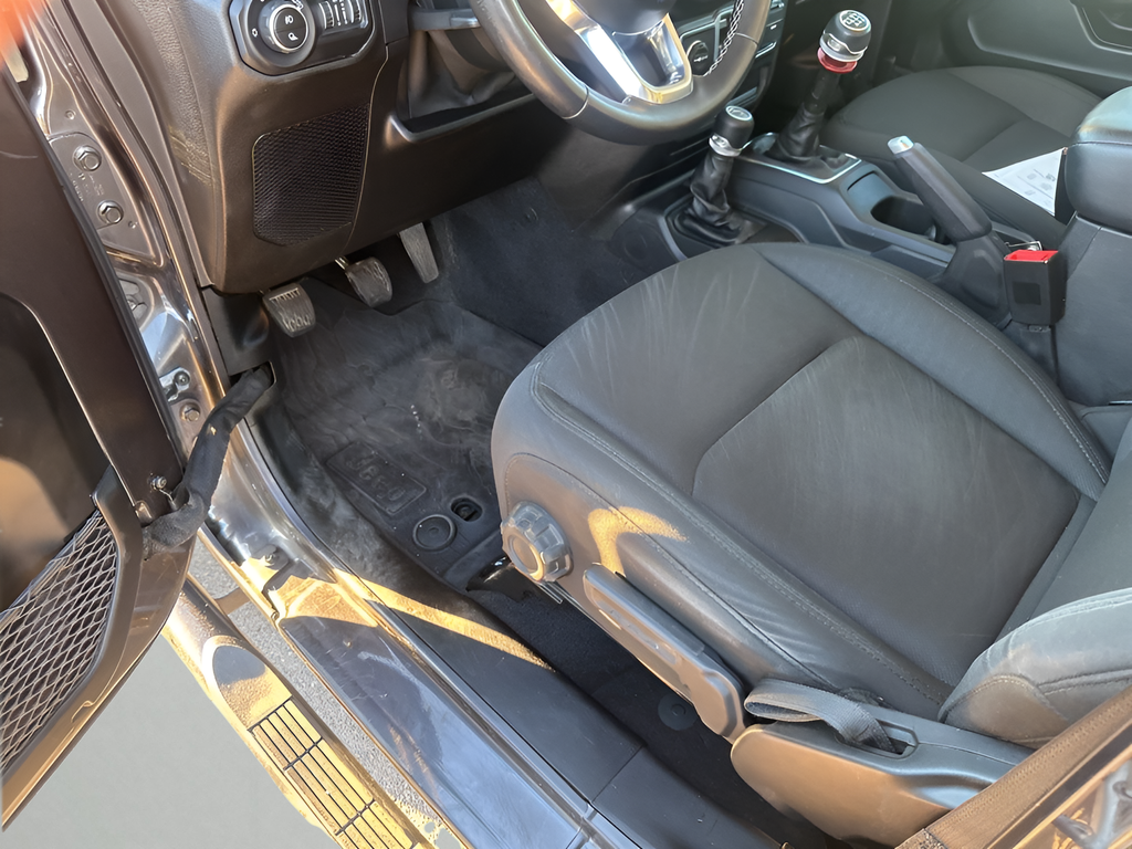 Used Car 2020 Jeep Gladiator  Sport For Sale Under $35,000 In Austin, Texas