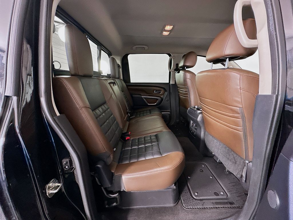 Thumbnail: 2017 Nissan Titan - 27