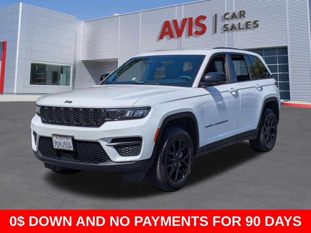 White 2025 Jeep Grand Cherokee Altitude 4WD SUV / Crossover Four-Wheel Drive 8-Speed Automatic