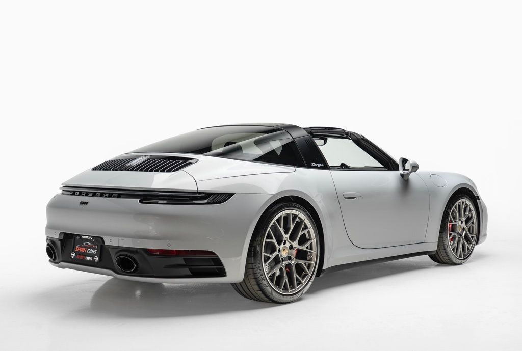 2024 Porsche 911 - Thumbnail 8