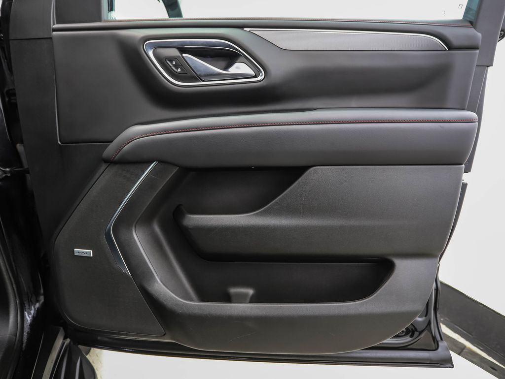 Thumbnail: 2022 Chevrolet Tahoe - 32