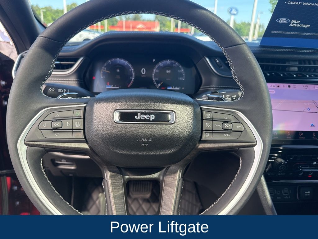2025 Jeep Grand Cherokee Limited 4x2