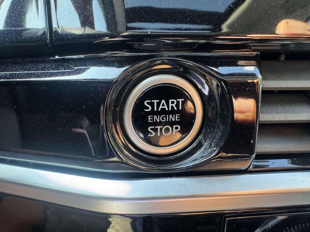 Used 2022 Nissan Pathfinder SUV