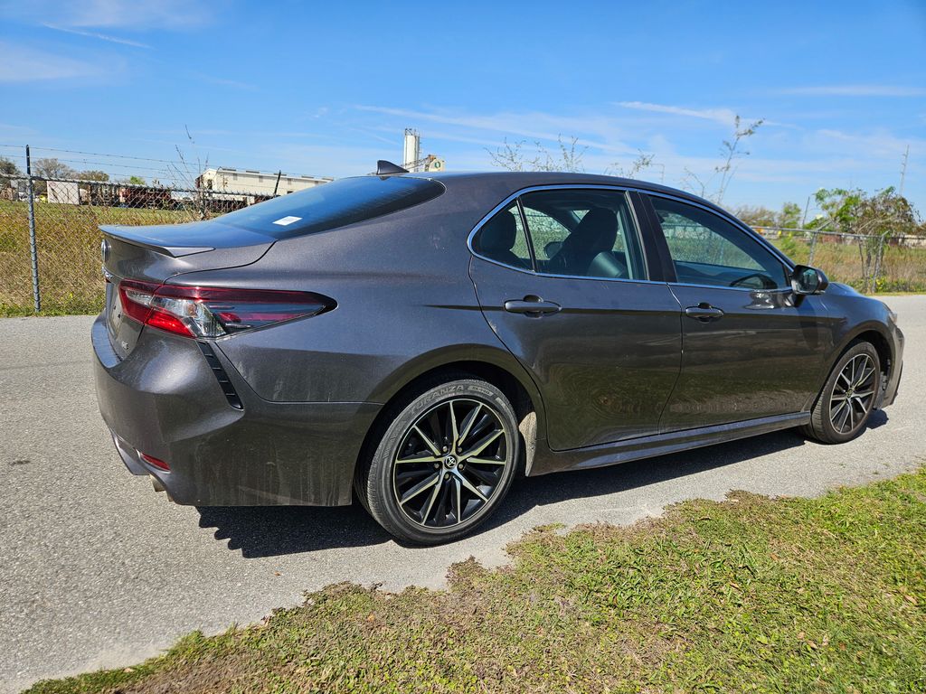 2023 Toyota Camry SE 5