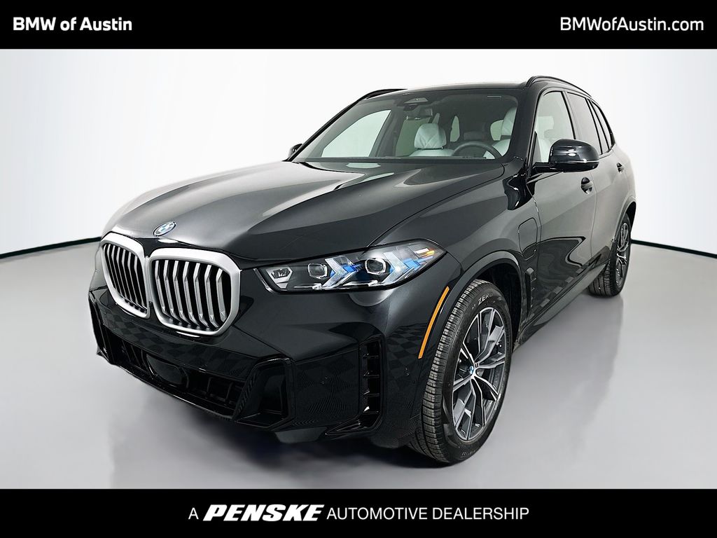 Thumbnail: 2026 BMW X5 - 1