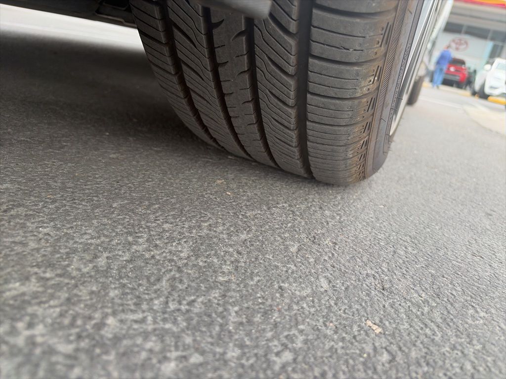 Thumbnail: 2023 Toyota GR86 - 14