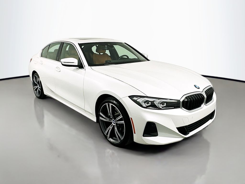 Thumbnail: 2024 BMW 3 Series - 3
