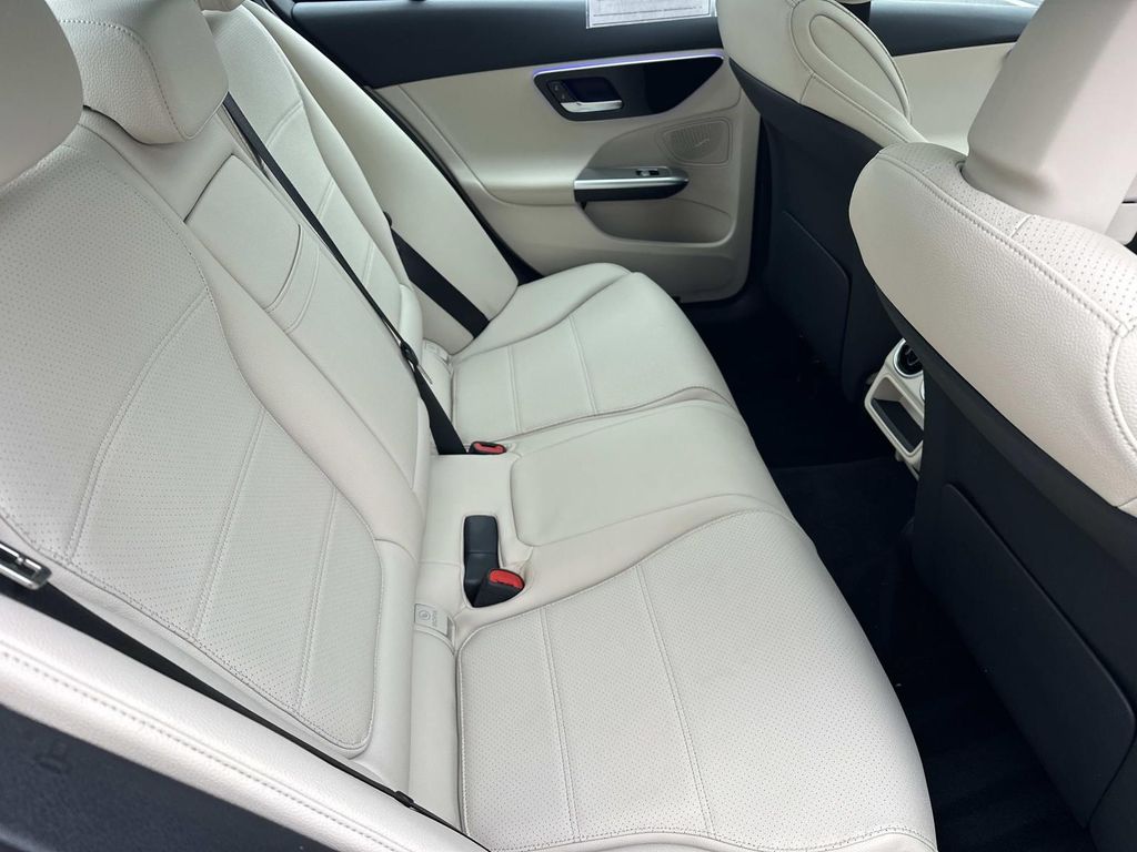 Thumbnail: 2025 Mercedes-Benz C-Class - 24