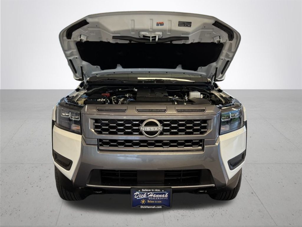 2026 Nissan Frontier SV photo 3
