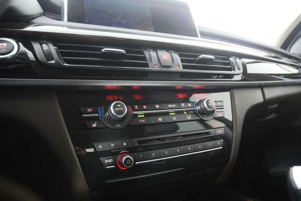 Thumbnail: 2016 BMW X5 - 24