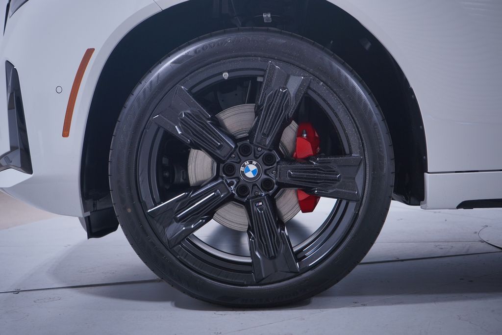 Thumbnail: 2026 BMW X3 - 2