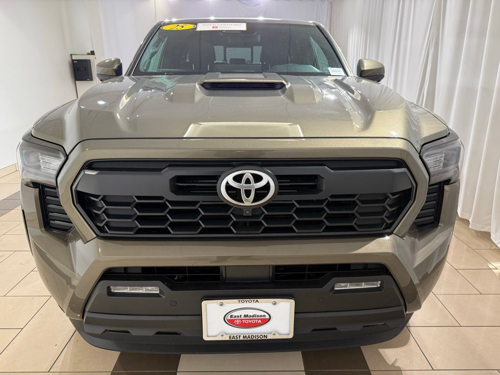 Thumbnail: 2025 Toyota Tacoma - 8