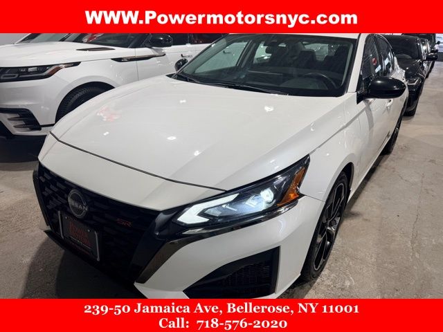 2024 Nissan Altima 2.5 SR FWD